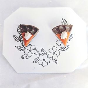 Pumpkin Pie Stud Earrings